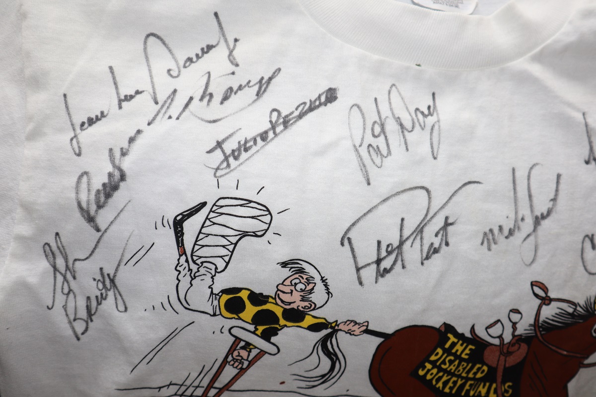 autographed t