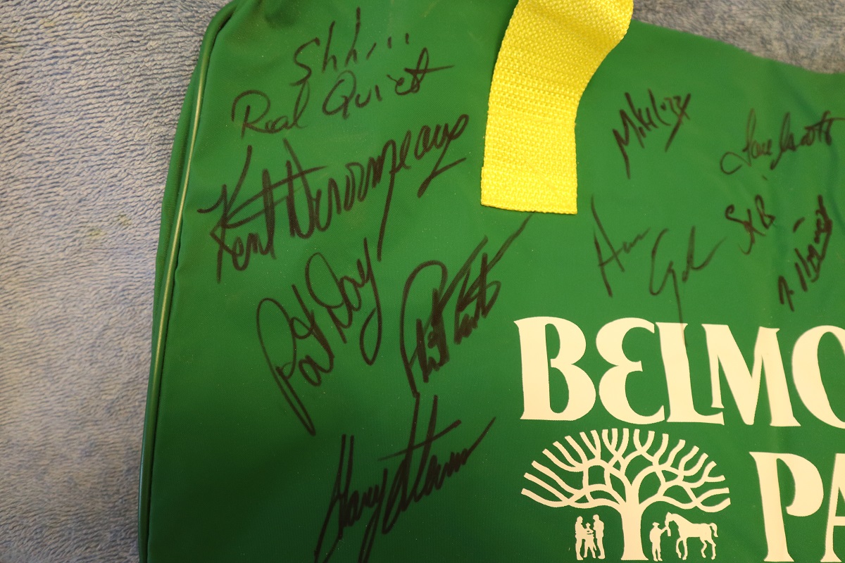 autographed totoe bag